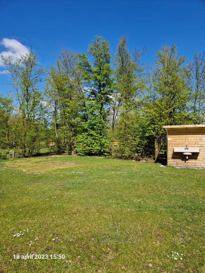 Lege Kampeerplaats + Prive Sanitair, Camping Alkenhaer Appelscha Bagian luar foto