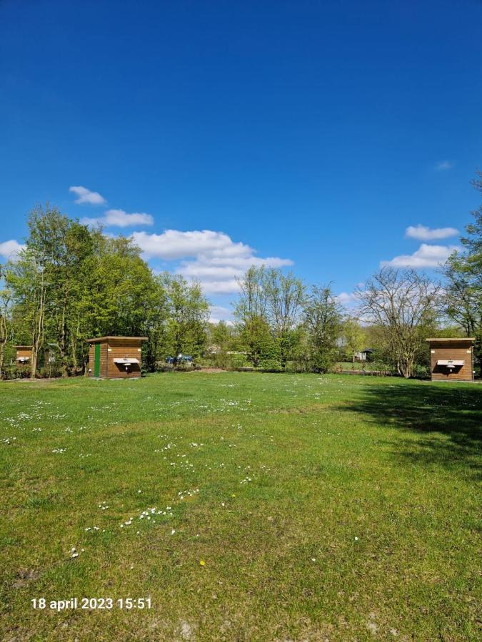 Lege Kampeerplaats + Prive Sanitair, Camping Alkenhaer Appelscha Bagian luar foto